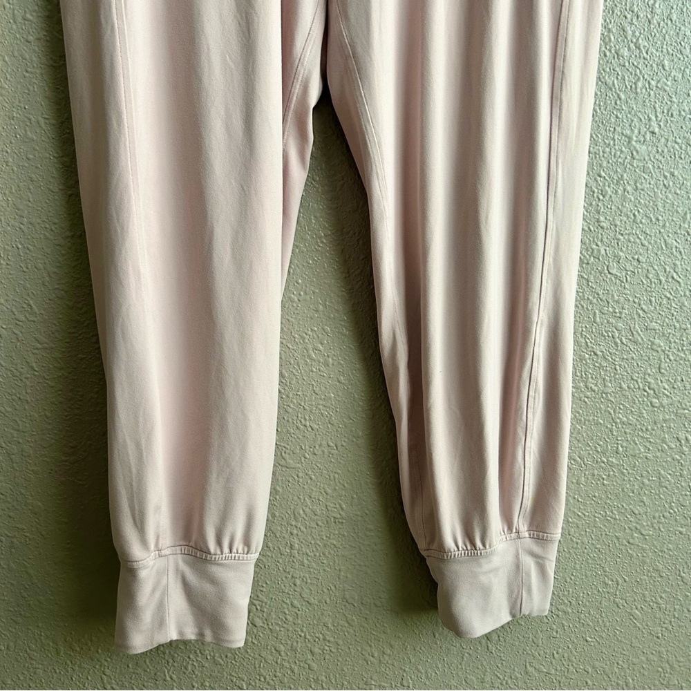 Lululemon Ready to Rulu Pink Classic Fit High Rise Jogger *7/8 Length - Picture 6 of 13